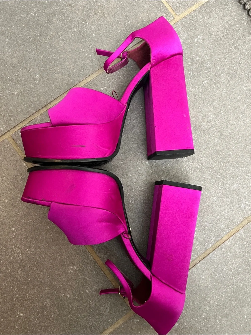 Zara fuchsia satin